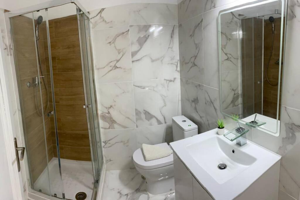Barreiro Central Apartment Екстер'єр фото